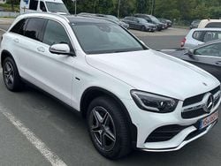 Weiß Gebraucht 2021 Mercedes GLC300e AMG line Plus SUV | 41.000 € (Fairer Preis)