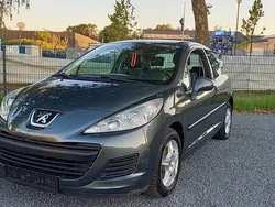 Grau Gebraucht 2010 Peugeot 207 Limousine | 2.200 € (Superpreis)