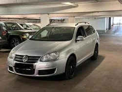VW Golf V