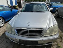 Silber Gebraucht 2001 Mercedes S500 Limousine | 1.499 €