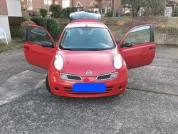 Rot Gebraucht 2009 Nissan Micra Limousine | 2.400 € (Etwas zu teuer)