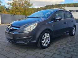 Grau Gebraucht 2011 Opel Corsa Kleinwagen | 2.499 € (Guter Preis)