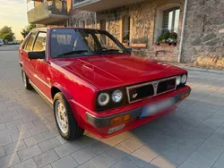 Rot Gebraucht 1989 Lancia Delta Limousine | 9.999 €