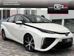 Weiß Gebraucht 2018 Toyota Mirai Limousine | 6.999 €