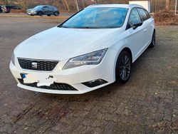 Weiß Gebraucht 2016 Seat Leon Limousine | 10.900 € (Fairer Preis)