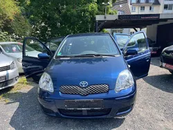 Blau Gebraucht 2005 Toyota Yaris Edition Limousine | 1.600 € (Guter Preis)