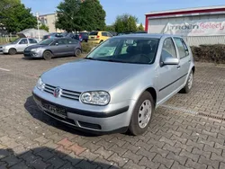 Silber Gebraucht 2001 VW Golf IV Limousine | 3.980 € (Teuer)