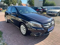 Violet Gebraucht 2015 Mercedes A180 Limousine | 11.800 € (Guter Preis)