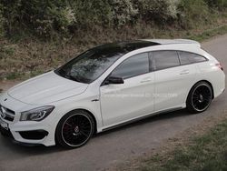 Weiß Gebraucht 2015 Mercedes CLA45 AMG Shooting Brake AMG Kombi | 26.900 €