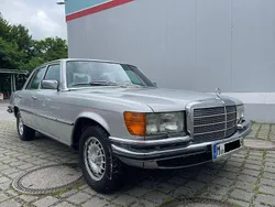 Silber Gebraucht 1977 Mercedes S350 SE Limousine | 15.999 €