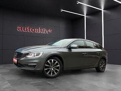 Grau Gebraucht 2017 Volvo V60 Linje Svart Kombi | 12.990 € (Guter Preis)