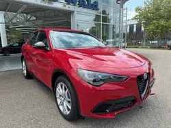 Rot Gebraucht 2023 Alfa Romeo Stelvio Veloce SUV | 43.200 € (Etwas zu teuer)