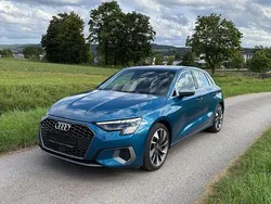 Blau Gebraucht 2020 Audi A3 Sportback S-Line Kombi | 18.990 € (Guter Preis)