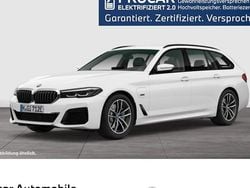 Weiß Gebraucht 2023 BMW 530e M Sport Kombi | 43.490 € (Teuer)