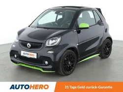 Schwarz Gebraucht 2016 Smart ForTwo Cabrio Prime Cabrio | 15.990 € (Fairer Preis)