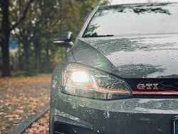 Grau Gebraucht 2019 VW Golf VII GTI Limousine | 25.200 € (Fairer Preis)