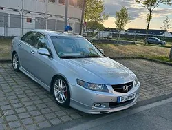 Grau Gebraucht 2006 Honda Accord Limousine | 9.500 €