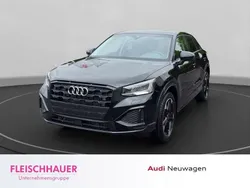 Mythosschwarz metallic Neu 2025 Audi Q2 Advanced Plus SUV | 43.990 € (Teuer)