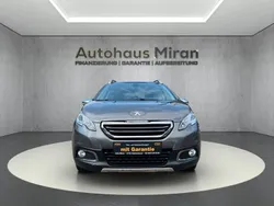 Lackierung platiniumgrau/meta Gebraucht 2016 Peugeot 2008 Allure SUV | 9.499 € (Fairer Preis)