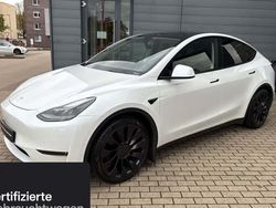 Weiß Gebraucht 2022 Tesla Model Y Performance SUV | 41.200 € (Etwas zu teuer)