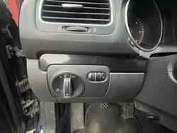 Blau Gebraucht 2011 VW Golf VI Comfortline Kombi | 6.000 € (Teuer)
