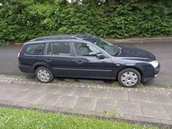 Blau Gebraucht 2004 Ford Mondeo Trend Limousine | 2.000 € (Fairer Preis)