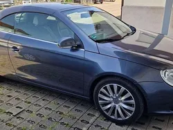 Grau Gebraucht 2008 VW Eos Edition Cabrio | 9.800 € (Etwas zu teuer)