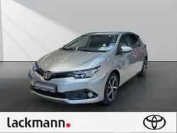Silber Gebraucht 2018 Toyota Auris Basis Limousine | 14.990 € (Fairer Preis)