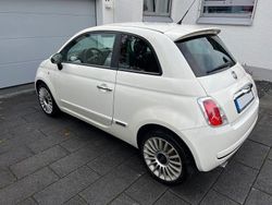 Weiß Gebraucht 2008 Fiat 500 Lounge Kleinwagen | 4.699 € (Etwas zu teuer)