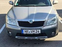 Gebraucht 2012 Skoda Octavia Kombi | 7.900 € (Fairer Preis)