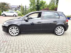 Schwarz Gebraucht 2010 VW Golf VI Limousine | 7.777 € (Fairer Preis)