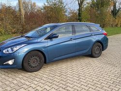 Blau Gebraucht 2014 Hyundai i40 Edition Kombi | 7.300 € (Guter Preis)