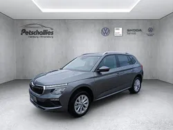 Grau Gebraucht 2024 Skoda Kamiq Selection SUV | 27.990 € (Teuer)