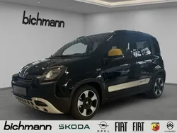 Cinema schwarz (schwarz) Neu 2024 Fiat Panda Cross Cross Kleinwagen | 18.500 €