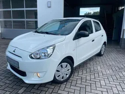 Weiß Gebraucht 2016 Mitsubishi Space Star Kleinwagen | 6.900 € (Etwas zu teuer)