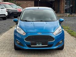 Blau Gebraucht 2015 Ford Fiesta Trend Kleinwagen | 5.950 € (Fairer Preis)