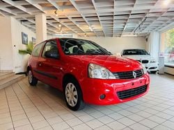 Rot Gebraucht 2012 Renault Clio II Campus Kleinwagen | 1.999 € (Fairer Preis)