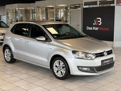 Reflexsilber Gebraucht 2013 VW Polo Life Limousine | 6.880 € (Superpreis)