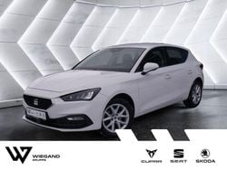 Weiß Gebraucht 2020 Seat Leon Style Limousine | 17.390 € (Teuer)