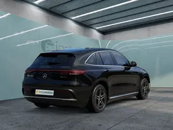 Schwarz Gebraucht 2022 Mercedes EQC400 AMG SUV | 41.448 € (Teuer)