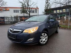 Blau Gebraucht 2010 Opel Astra Limousine | 3.990 € (Guter Preis)