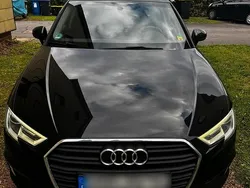 Schwarz Gebraucht 2018 Audi A3 Sportback Design Limousine | 14.450 € (Fairer Preis)