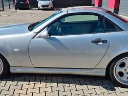 Silber Gebraucht 1997 Mercedes SLK230 Cabrio | 8.900 € (Teuer)