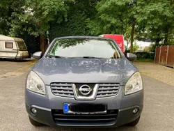 Grau Gebraucht 2008 Nissan Qashqai SUV | 4.500 € (Fairer Preis)