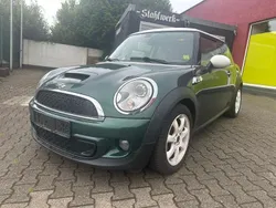 Grün Gebraucht 2012 Mini Cooper S Coupé Coupé | 4.500 € (Guter Preis)
