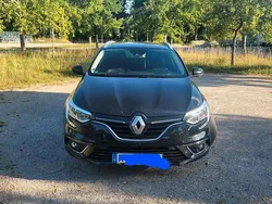 Schwarz Gebraucht 2019 Renault Mégane GrandTour Kombi | 12.399 € (Guter Preis)
