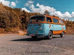 Blau Gebraucht 1974 VW T2 Van | 28.000 €