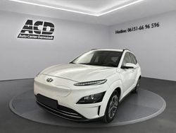 Weiß Gebraucht 2022 Hyundai Kona Edition 30+ SUV | 18.970 € (Fairer Preis)