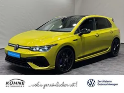Limonengelb metallic Gebraucht 2024 VW Golf VIII Edition Limousine | 49.470 € (Teuer)