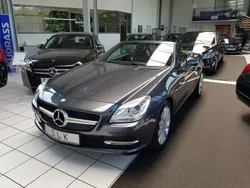 Grau Gebraucht 2011 Mercedes SLK200 Cabrio | 20.900 € (Etwas zu teuer)